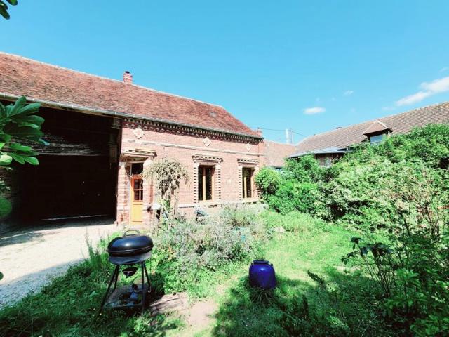 MAISON AUX BEAUX VOLUMES A DECOUVRIR