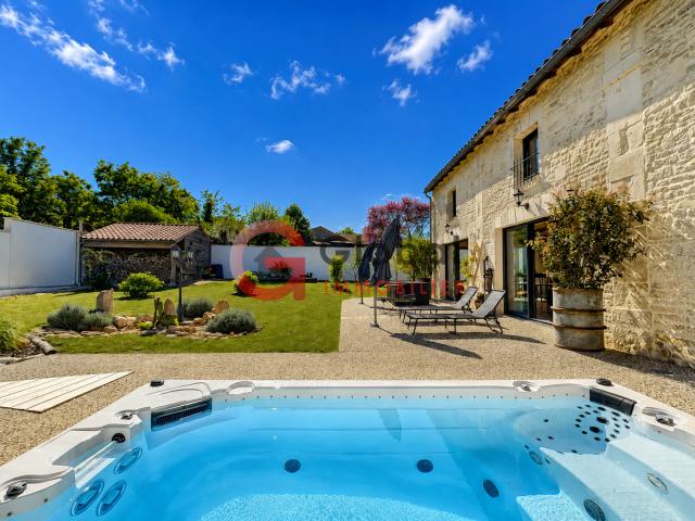 Maison aux prestations haut de gamme dans le Marais Poitevin