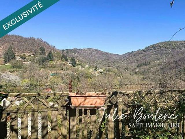 Maison au coeur du village, avec vue montagne !