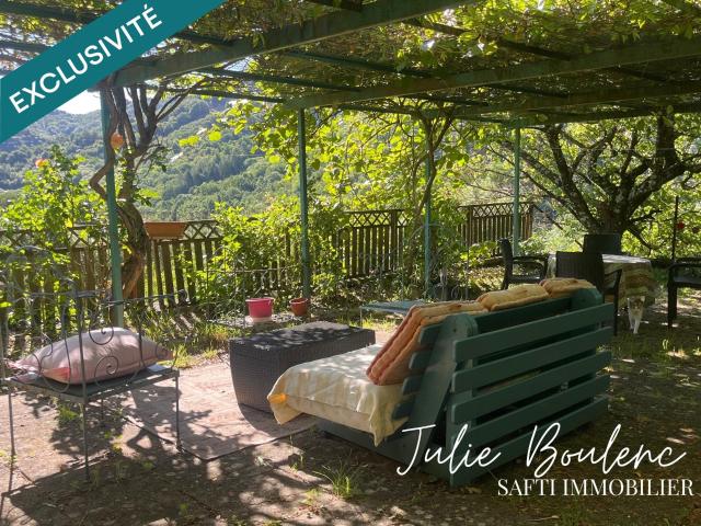 Maison au coeur du village, avec vue montagne ! 186m² Antraigues sur Volane