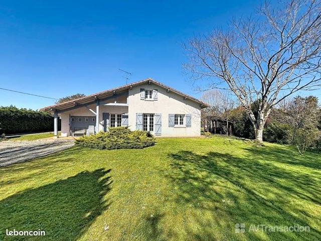 Maison au calme, 3 chambres, grand terrain