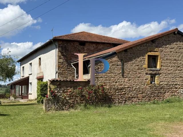 MAISON AU CALME AVEC VUE DÉGAGÉE