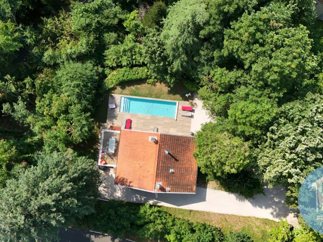 Maison au calme avec Parc Tassin Limite Charbonnières les Bains