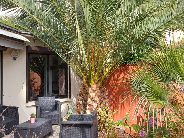 Maison au calme, grand terrain, 2 grands garages