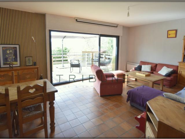 Maison au calme, jardin et garage