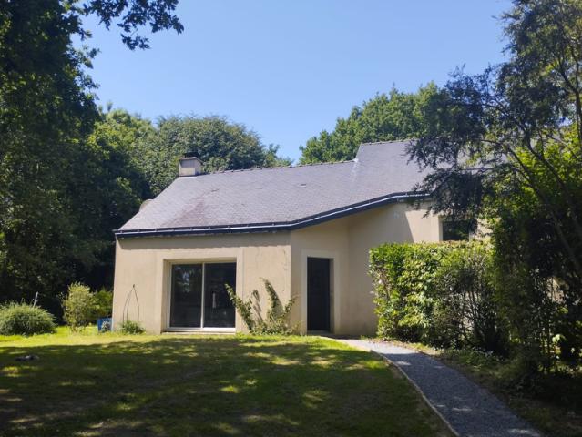 Maison au calme sur grand terrain