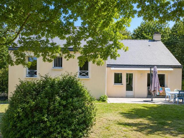 Maison au calme sur grand terrain