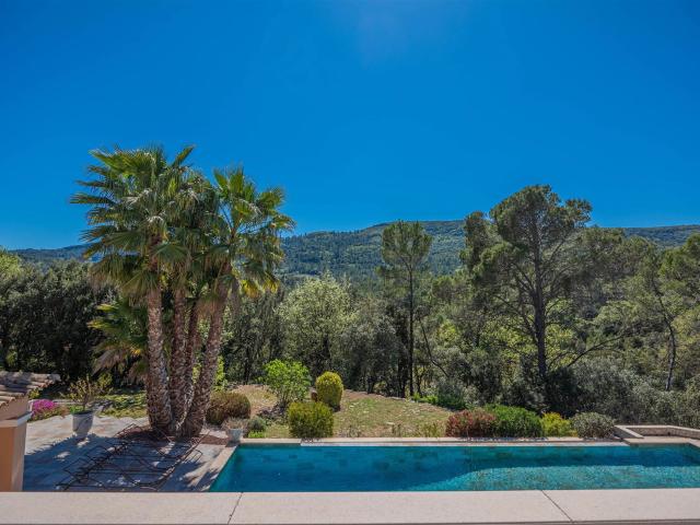 Maison au charme provençal et qualité d'exception 235m² Le Thoronet