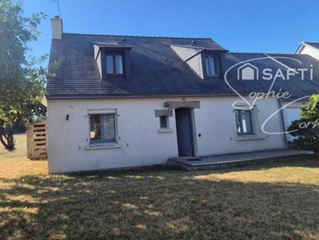 Maison au bourg de St Evarzec vie de plain pied