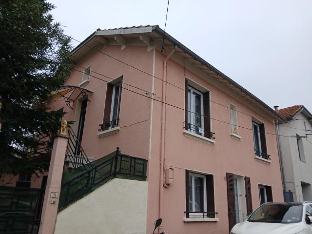 Maison avec 2 appartements indépendants