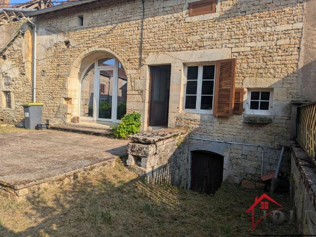 Maison avec 2 chambres et mezzanine à Saint Andoche