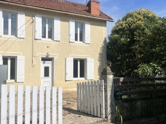 Maison avec 2 chambres, proche de toutes commodités