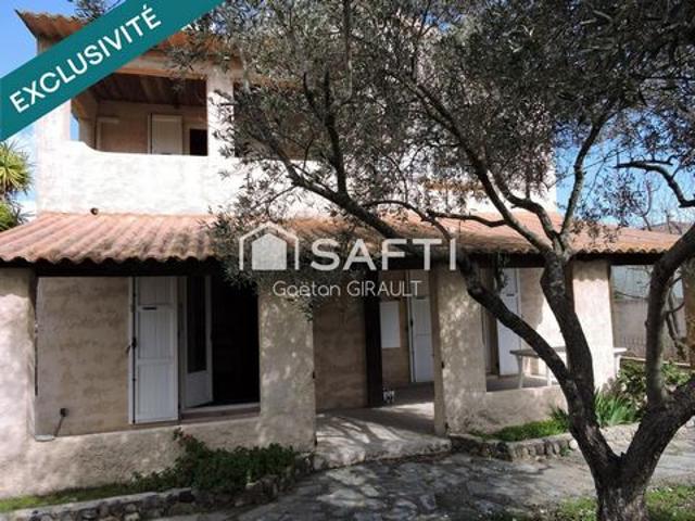 Maison avec 3 appartements sur Lucciana