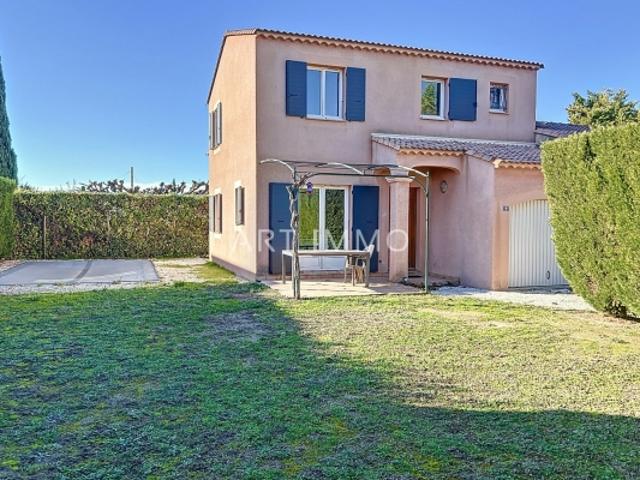 MAISON AVEC 3 CHAMBRES À VENDRE DANS LE LUBERON