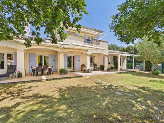 Maison avec 3 chambres Piscine Garage à vendre à Grignan