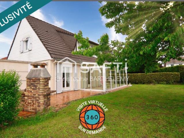 Maison avec 3 chambres, 1 bureau, 1 veranda, 1 garage à Cléon 76410