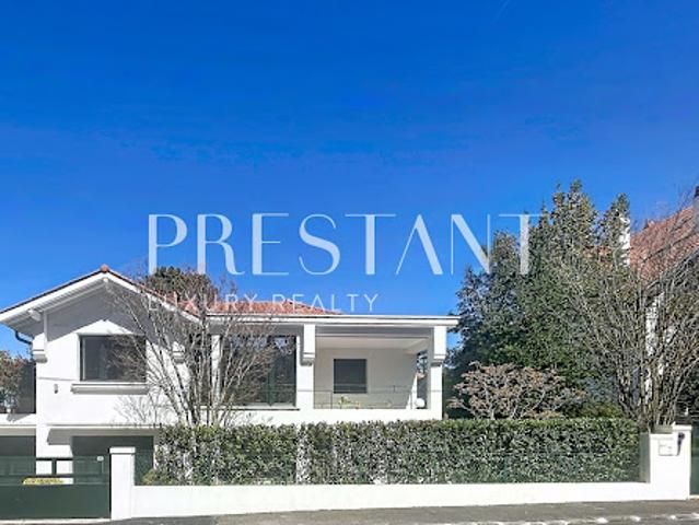 Maison avec terrasse