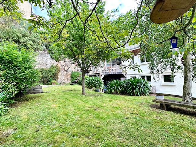 Maison avec terrasse