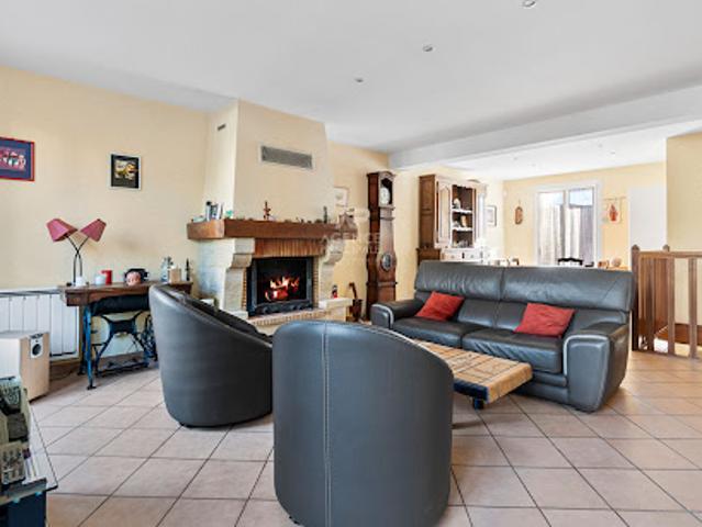 Maison avec terrasse