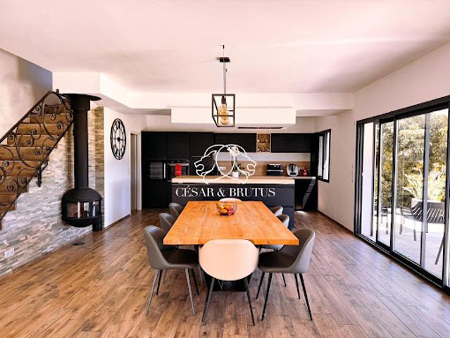 Maison avec terrasse