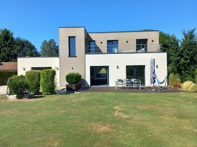 Maison avec terrasse