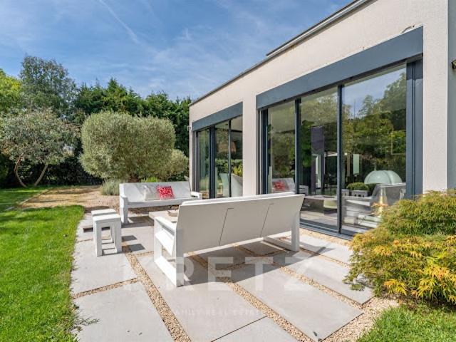 Maison avec terrasse