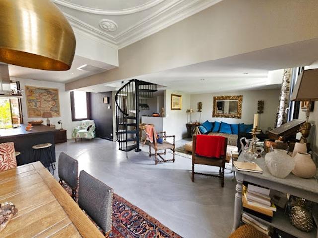 Maison avec terrasse