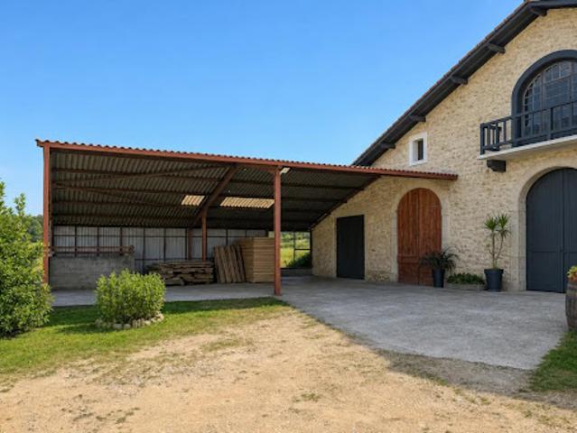 Maison avec terrasse
