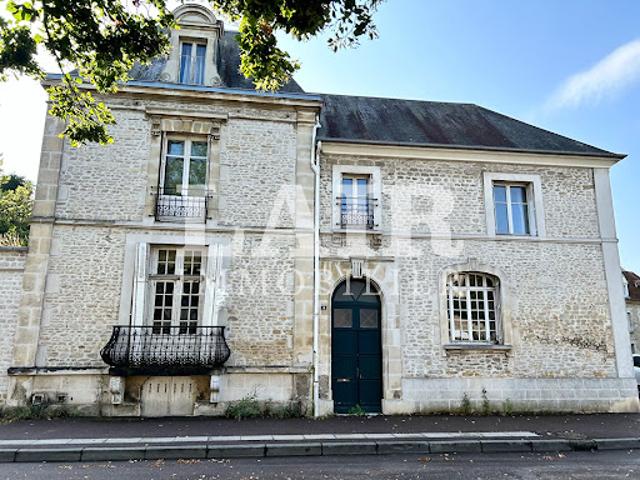 Maison avec jardin et terrasse
