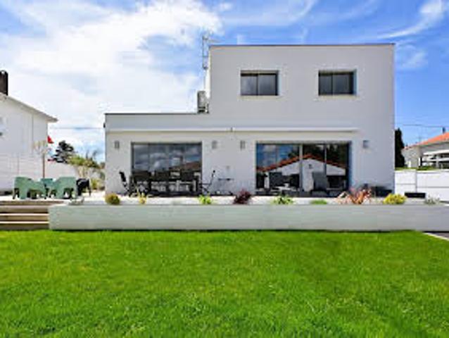 Maison avec terrasse
