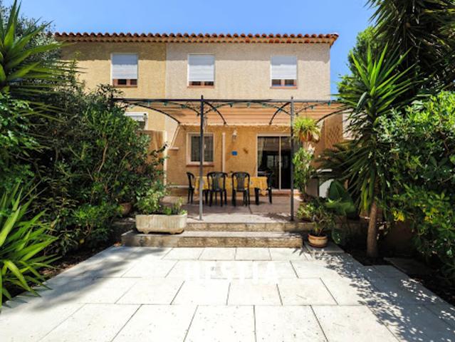Maison avec terrasse