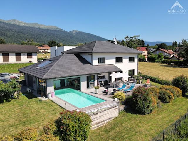 Maison avec terrasse