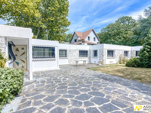 Maison avec terrasse