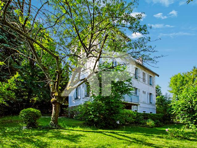 Maison avec jardin