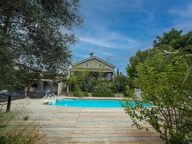 Maison avec terrasse