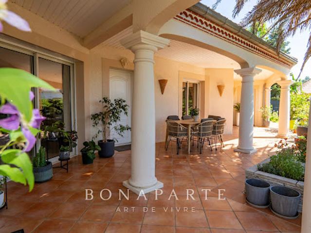 Maison avec terrasse