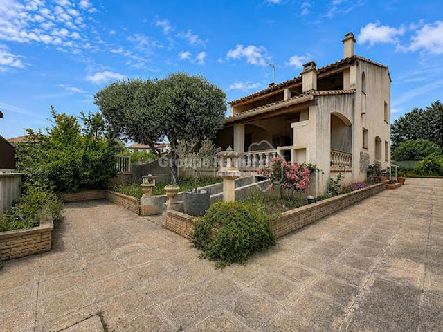Maison avec terrasse