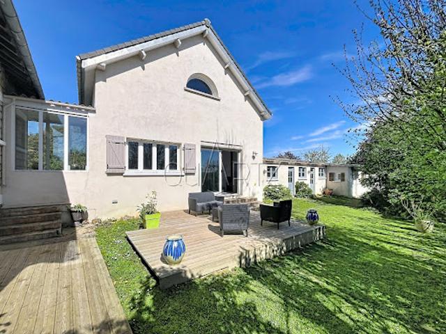 Maison avec terrasse