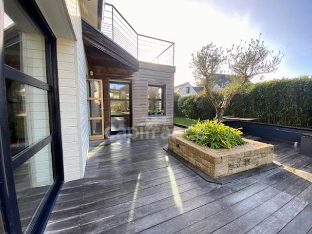 Maison avec terrasse