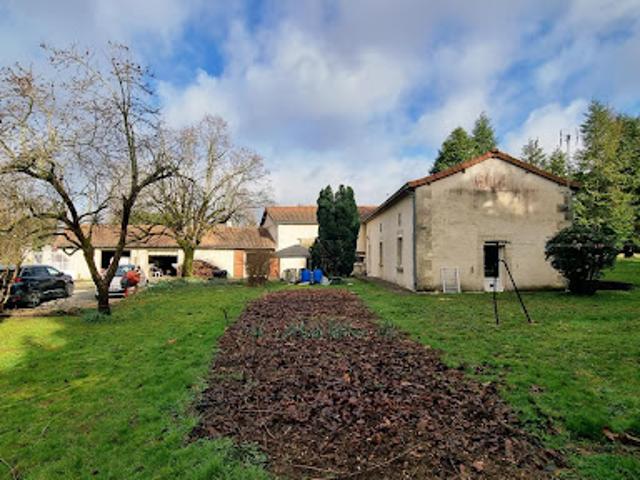 Maison avec terrasse