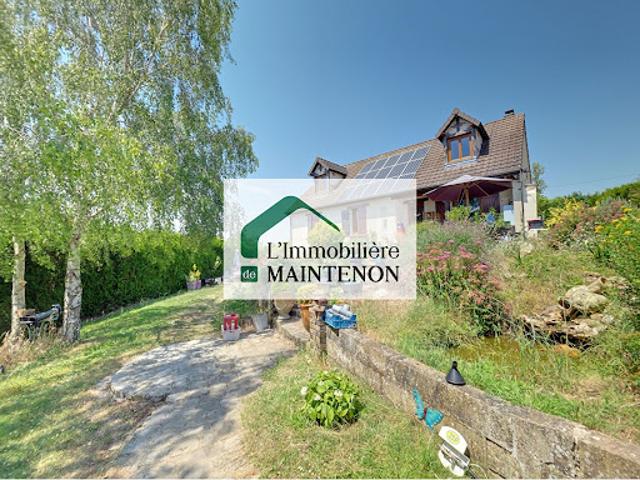 Maison avec jardin et terrasse