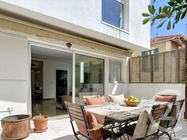 Maison avec terrasse