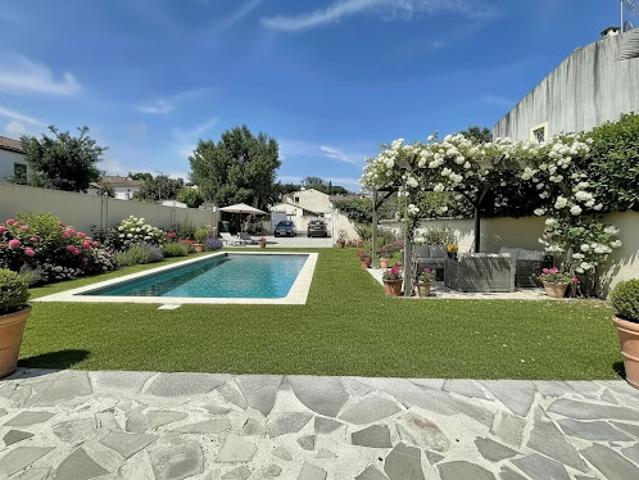 Maison avec terrasse