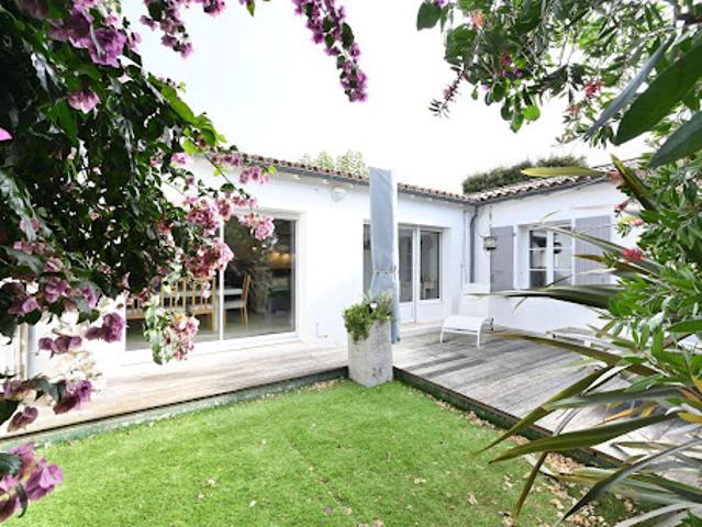 Maison avec terrasse
