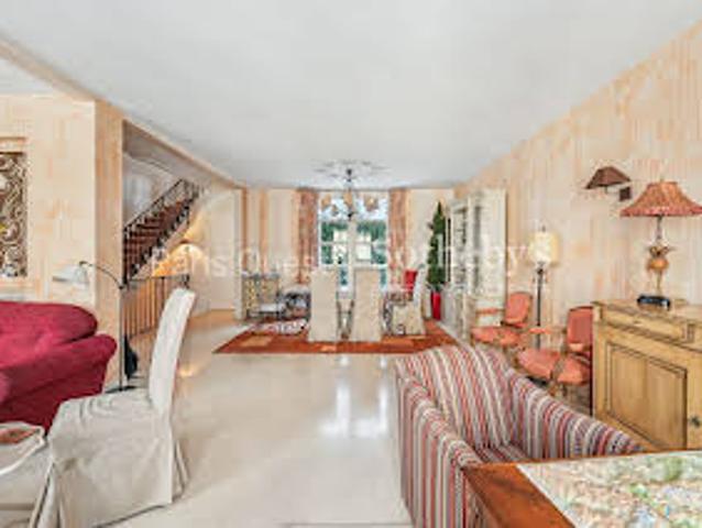 Maison avec terrasse