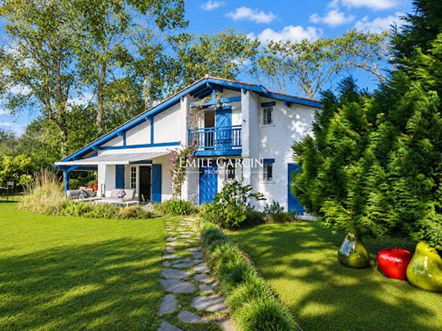 Maison avec terrasse