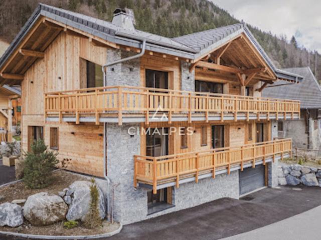 Chalet avec terrasse