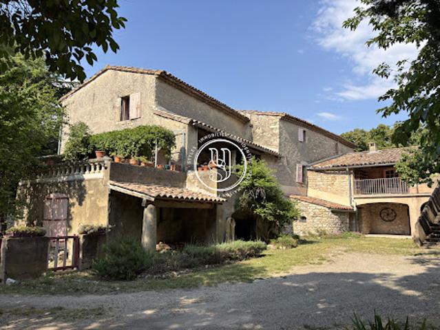 Maison avec terrasse
