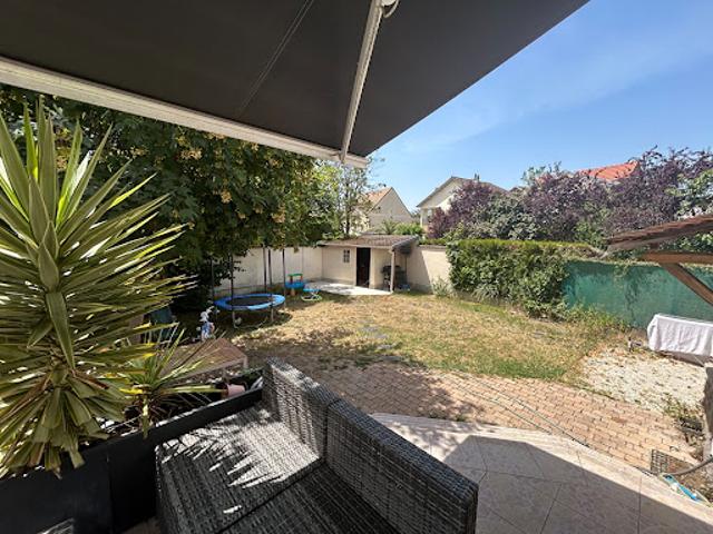 Maison avec terrasse