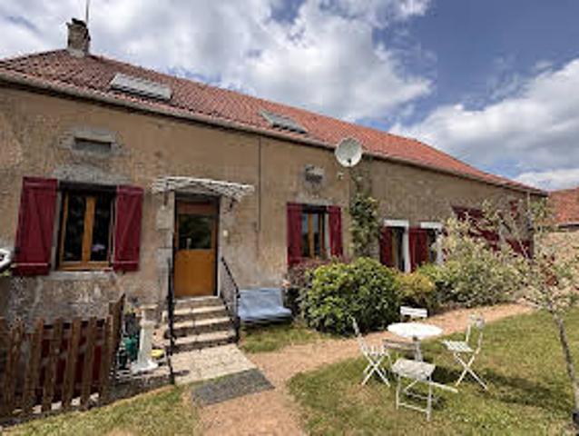 Maison avec jardin et terrasse